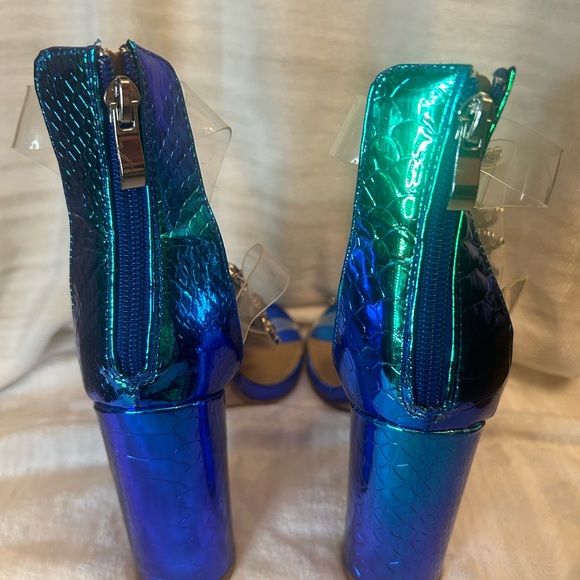 Lemonade Bejeweled Chunky Heel Iridescent Mermaid Sandal 8.5 - Picture 2 of 6